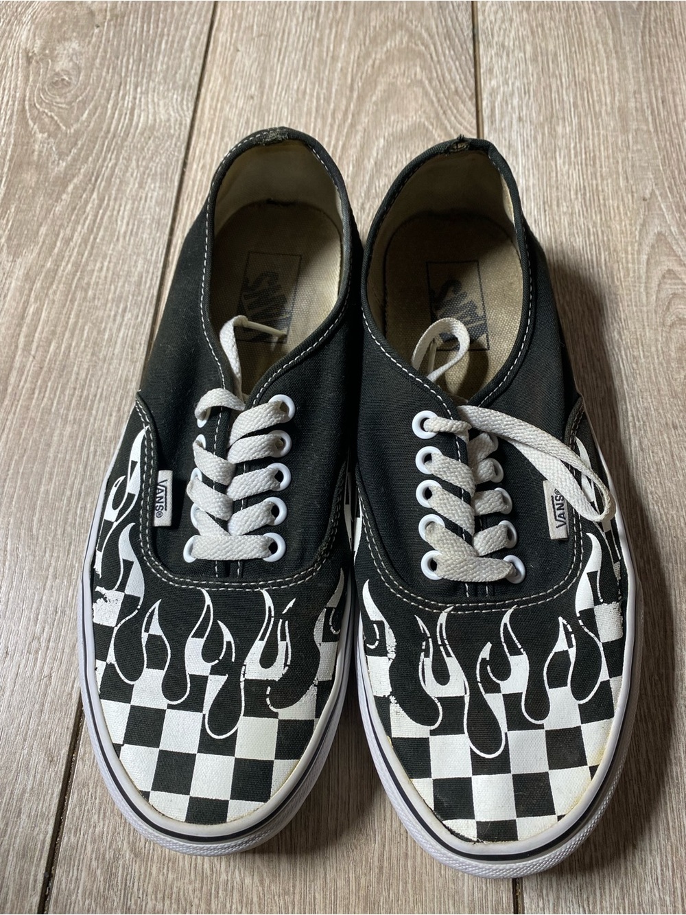Vans Authentic Checker Flame Black White Sneakers 2018 Deadstock Men's Size 8.5